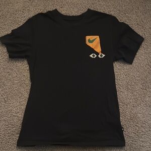Nike Black and Orange Short Sleeve Tee
